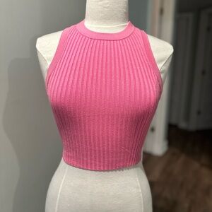 pink ‘’wool’’ crop top